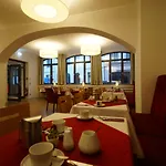 Deutsches Haus 3*