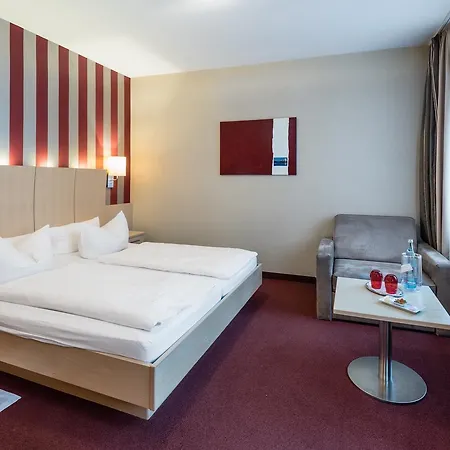 Отель Deutsches Haus 3*