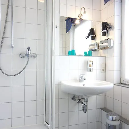 Hotel Deutsches Haus 3*