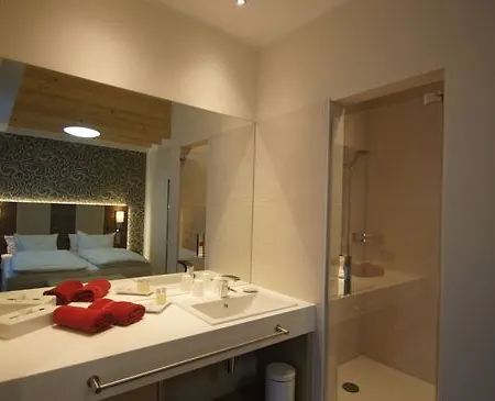 Deutsches Haus Hotel 3*