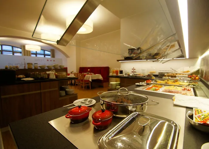 Deutsches Haus 3* Bonn